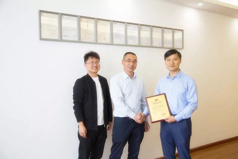 52fa39ba2213ac859fcfccdf7462a101