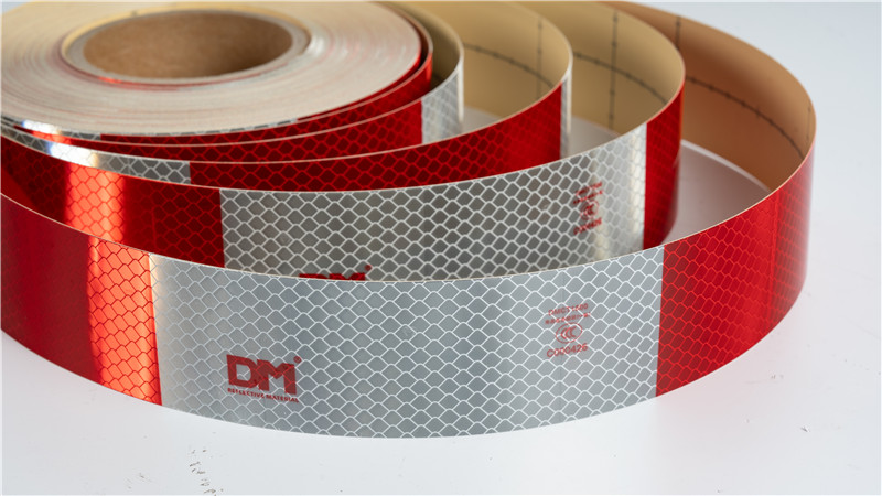 DMCT1800国标一级车身反光标识